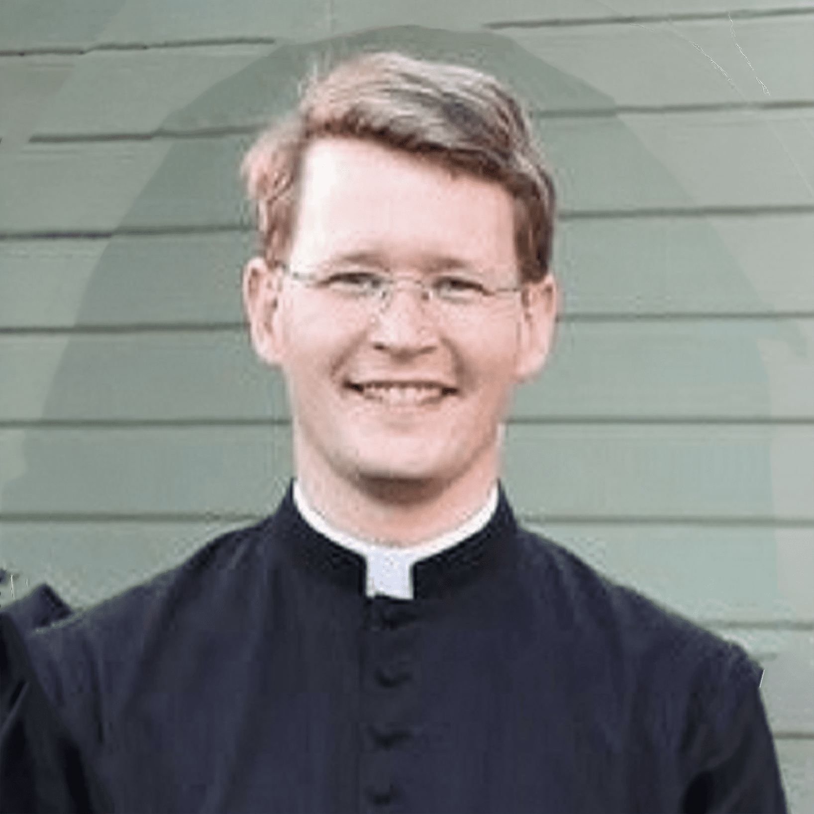 Fr-Thomas-Quinn