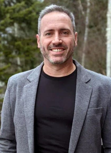 Dr. Peter Howard