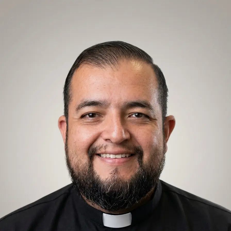 Fr-Arturo-Bazan